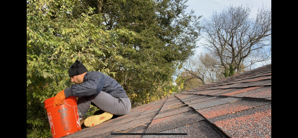 Dirty Gutter Cleaning in Emerson, New Jersey Bergen County