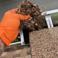Apartment-Building-Gutter-Cleaning-in-Pearl-River-New-York 4