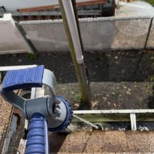 Apartment-Building-Gutter-Cleaning-in-Pearl-River-New-York 10